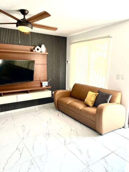 Casa Alameda - Casa Familiar Cerca De La Playa Apartment Mazatlan Bagian luar foto